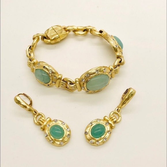 Chrysoprase green Modern vintage Demi Parure set - Picture 4 of 10